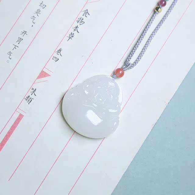 匠心琢玉 国风新潮 简约轻奢 弥勒佛笑佛吊坠 和田玉 项链 女款 白玉/青白玉