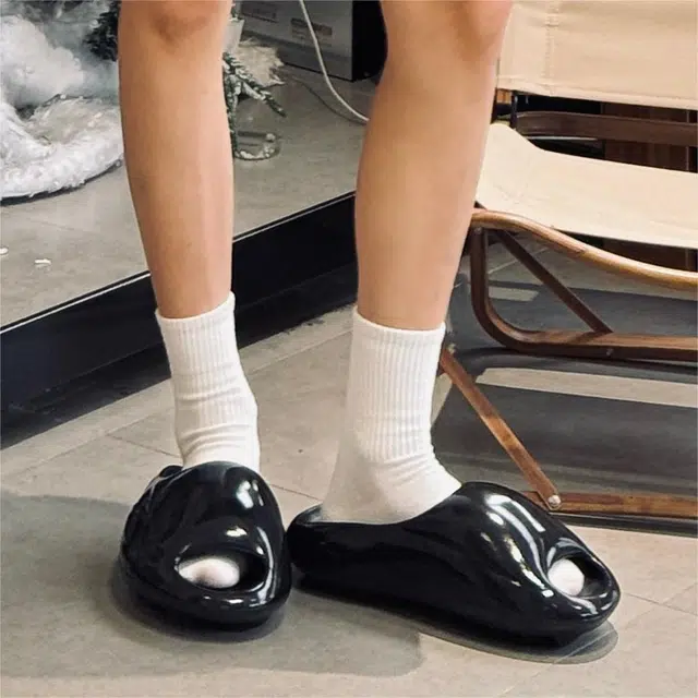 INNERSECT THE CLOUD SLIPPER