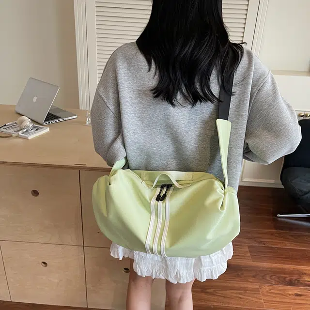 班亚奴 时尚百搭纯色通勤 布 单肩斜挎手提包 常规 男女同款情侣款 多色