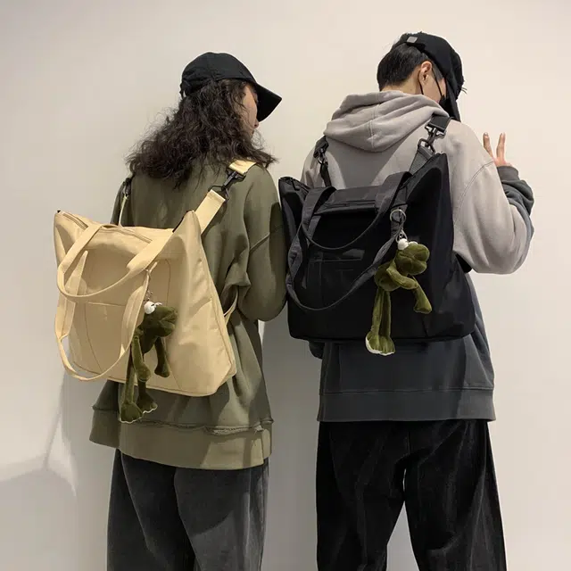 班亚奴 时尚复古潮流小众设计感多功能三用百搭出行旅游轻便大容量 尼龙 双肩包手提包单肩包 男女同款情侣款 黑色/蓝色