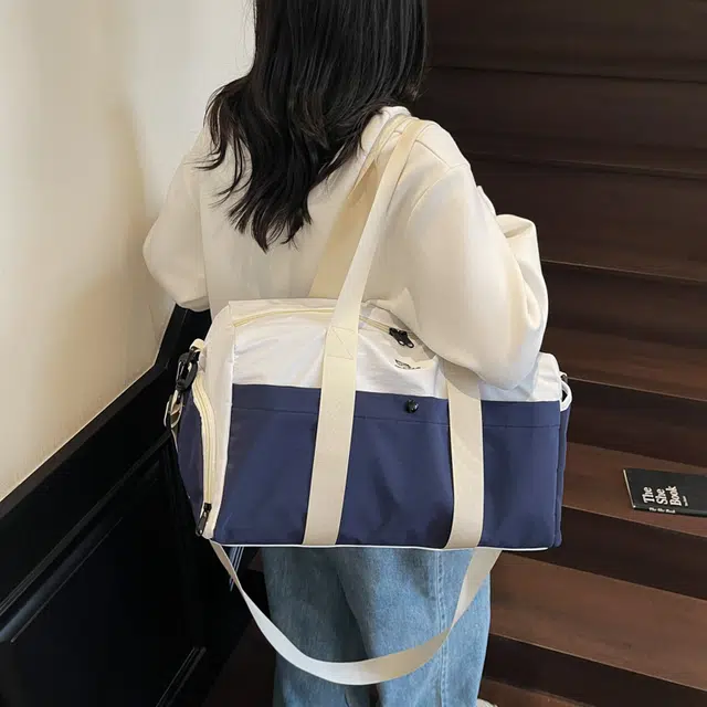 班亚奴 干湿分离独立鞋仓撞色多功能 布 旅行包 男女同款情侣款 多色