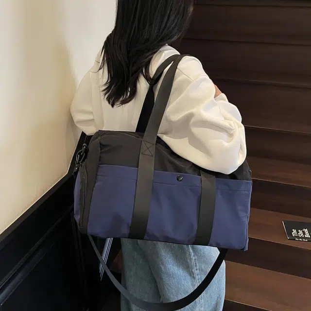 班亚奴 干湿分离独立鞋仓撞色多功能 布 旅行包 男女同款情侣款 多色