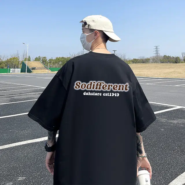 DOH STORE logo T