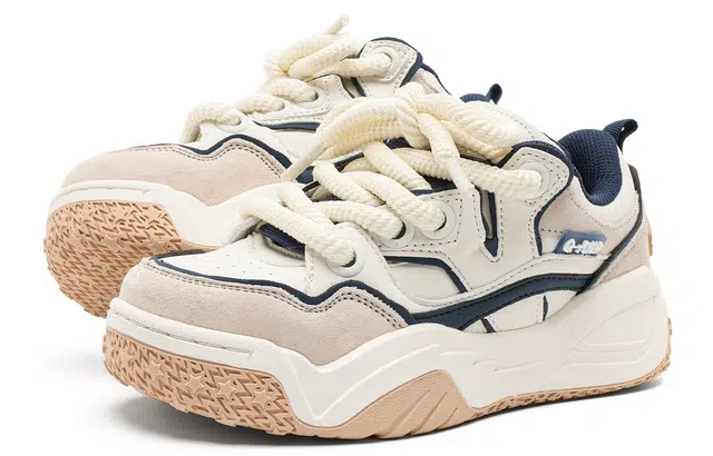 Q-AND Casual Low Sneakers