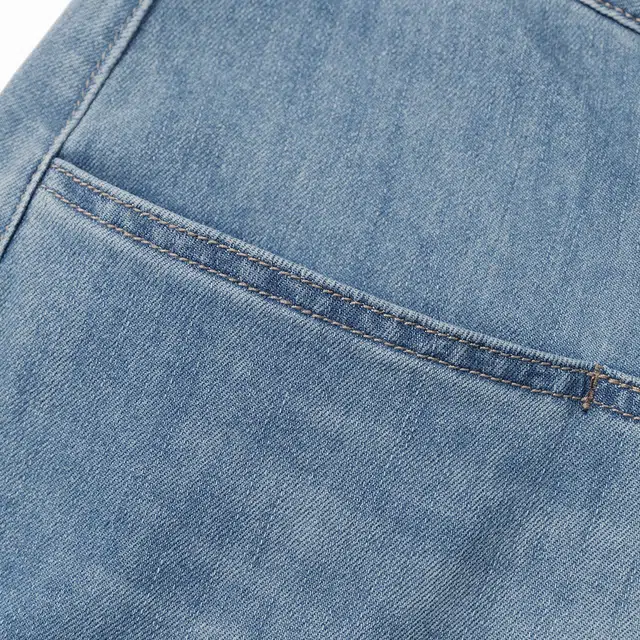7 FOR ALL MANKIND
