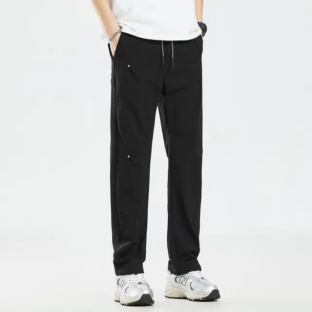 7 FOR ALL MANKIND