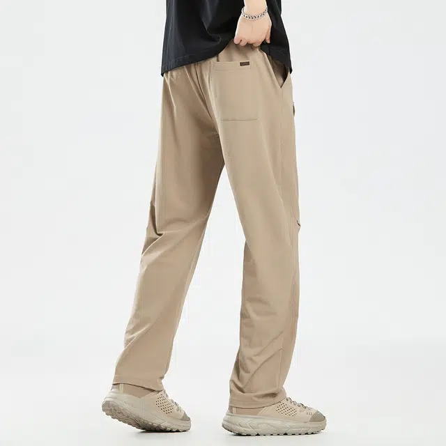 7 FOR ALL MANKIND