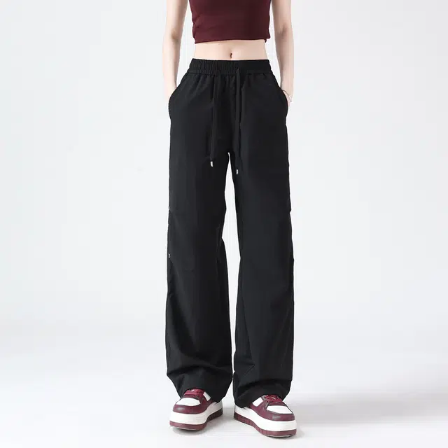 7 FOR ALL MANKIND