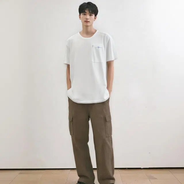 7 FOR ALL MANKIND T