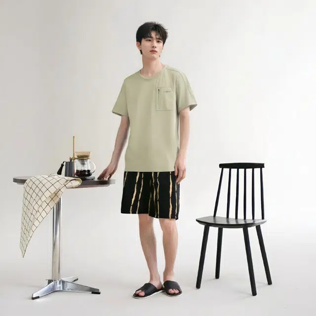 7 FOR ALL MANKIND T