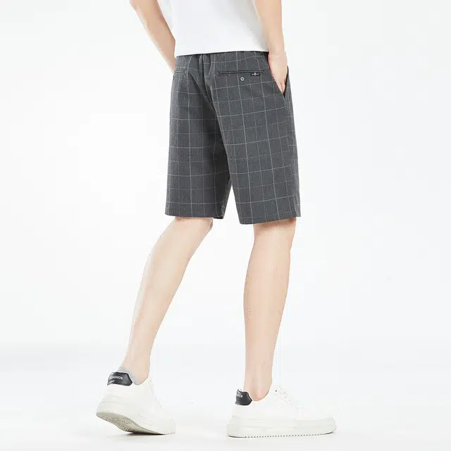 7 FOR ALL MANKIND