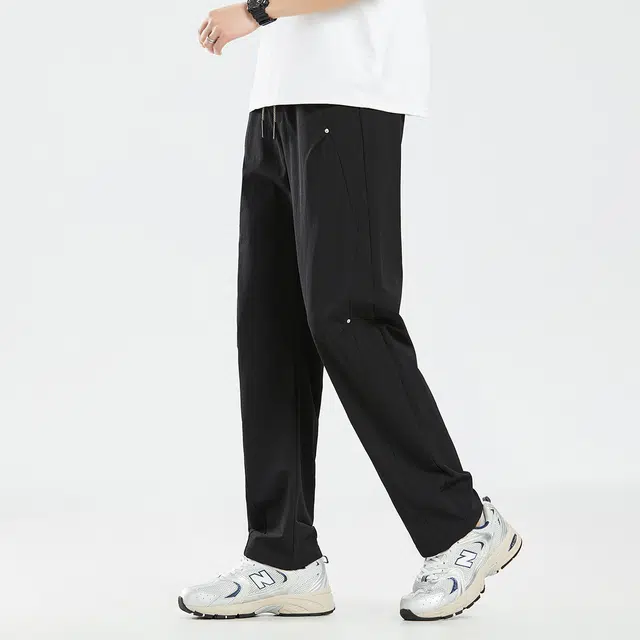 7 FOR ALL MANKIND
