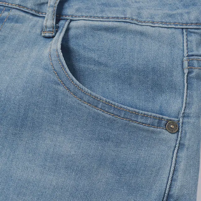 7 FOR ALL MANKIND