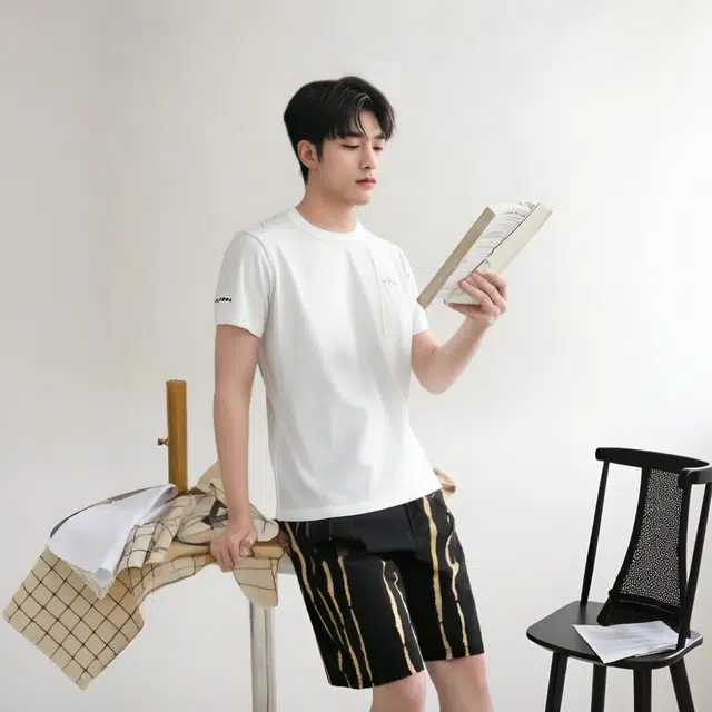 7 FOR ALL MANKIND T