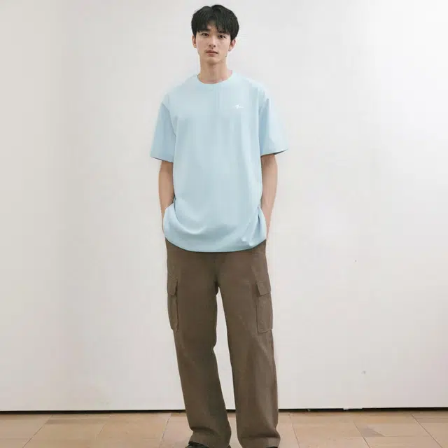 7 FOR ALL MANKIND T