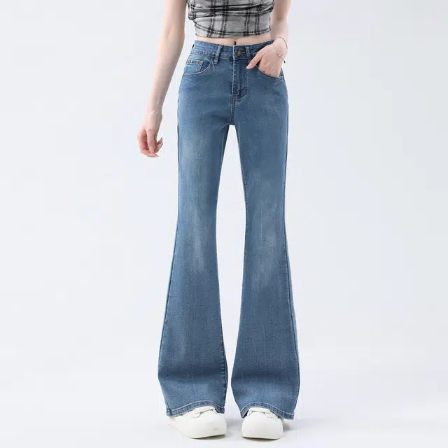 7 FOR ALL MANKIND