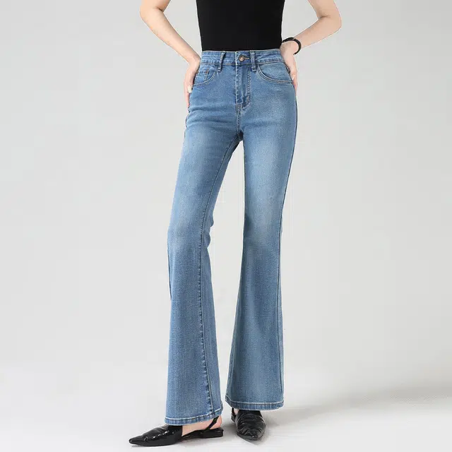 7 FOR ALL MANKIND