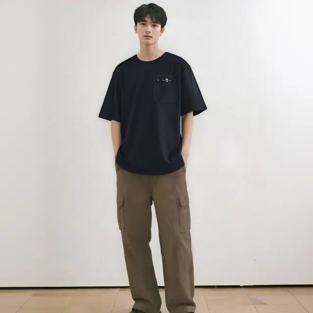 7 FOR ALL MANKIND T