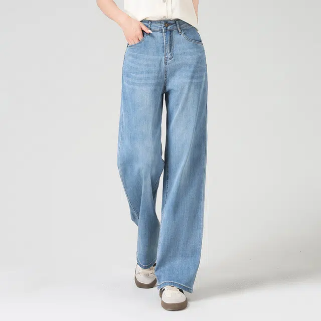 7 FOR ALL MANKIND
