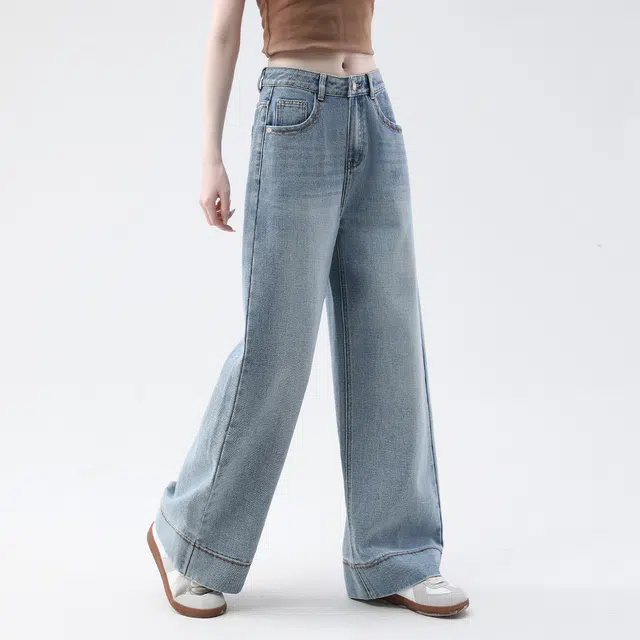7 FOR ALL MANKIND