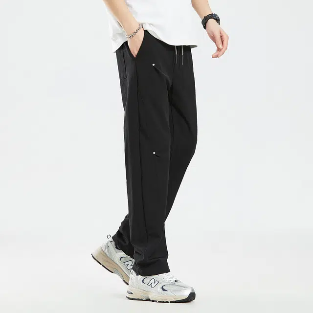 7 FOR ALL MANKIND