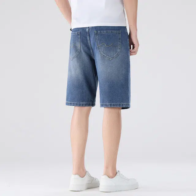 7 FOR ALL MANKIND