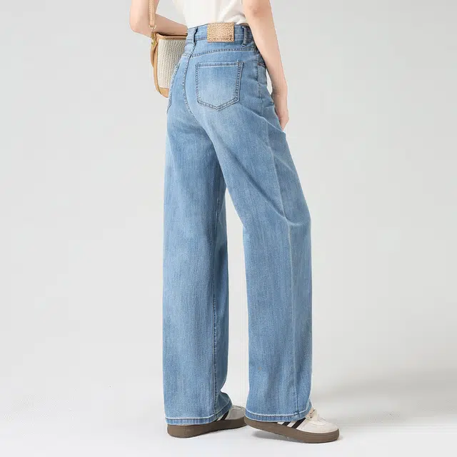 7 FOR ALL MANKIND