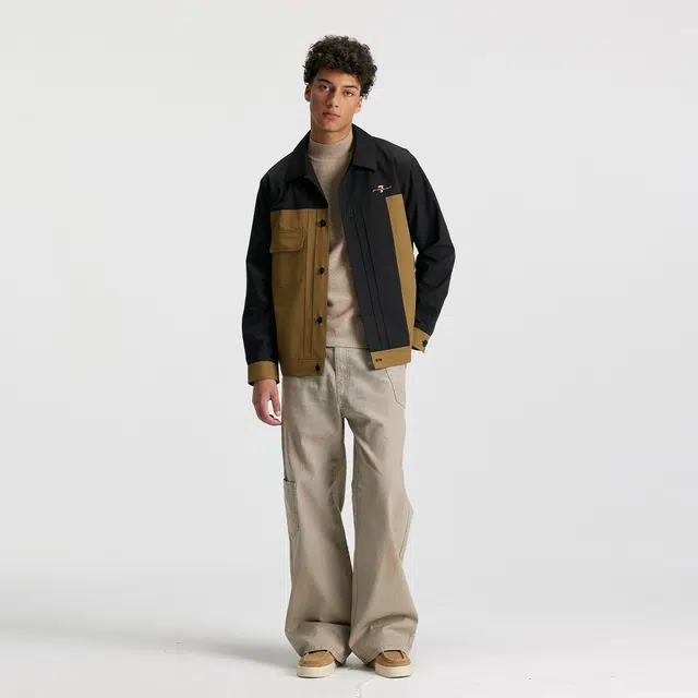 7 FOR ALL MANKIND