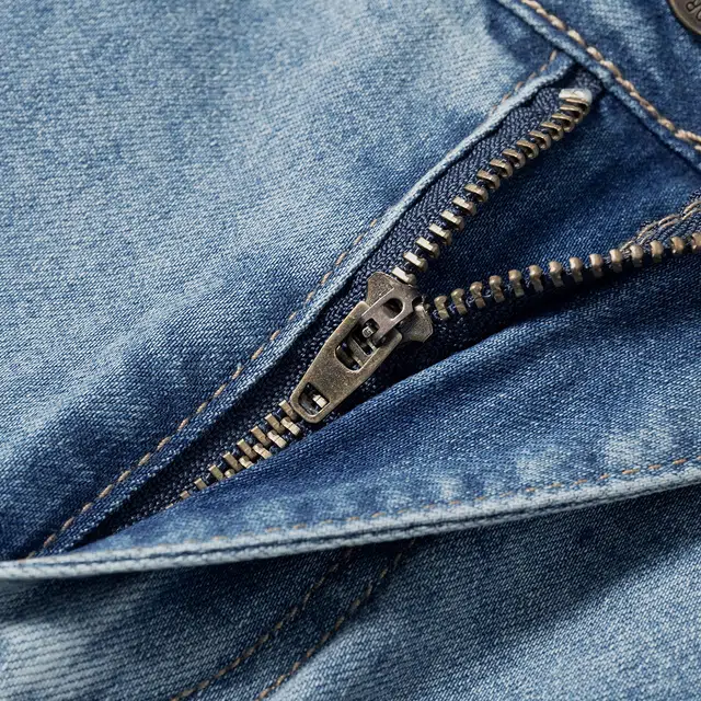 7 FOR ALL MANKIND