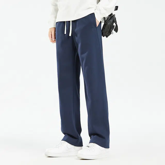 7 FOR ALL MANKIND Logo