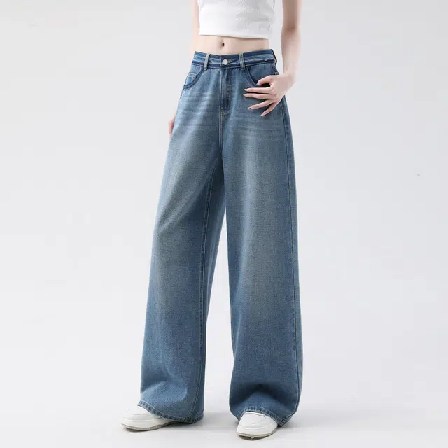 7 FOR ALL MANKIND
