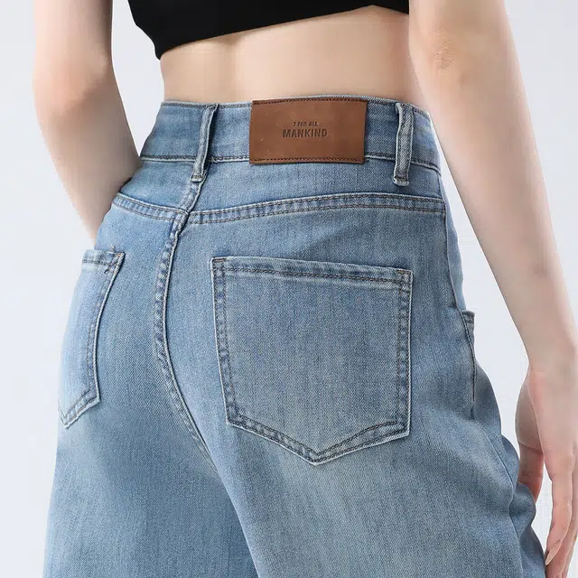 7 FOR ALL MANKIND
