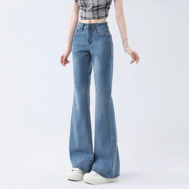 7 FOR ALL MANKIND