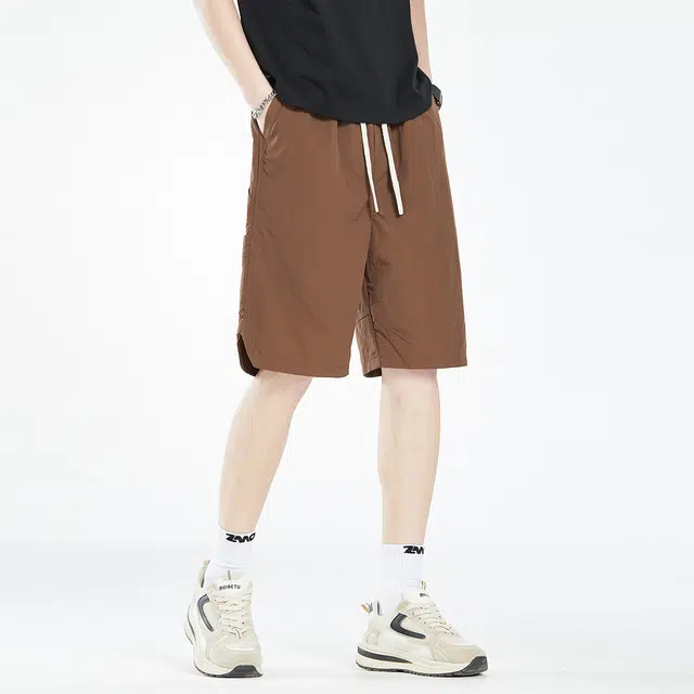 7 FOR ALL MANKIND