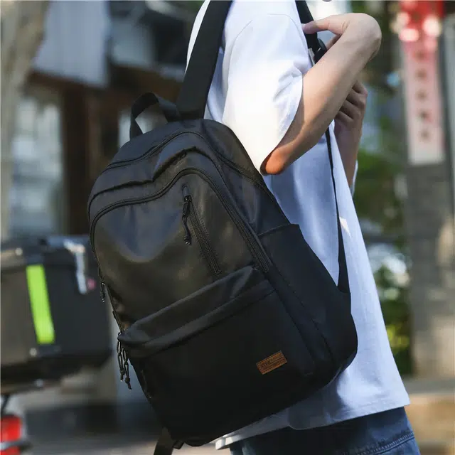 特步 商务旅行初中高中 牛津纺 双肩包 男款 黑色