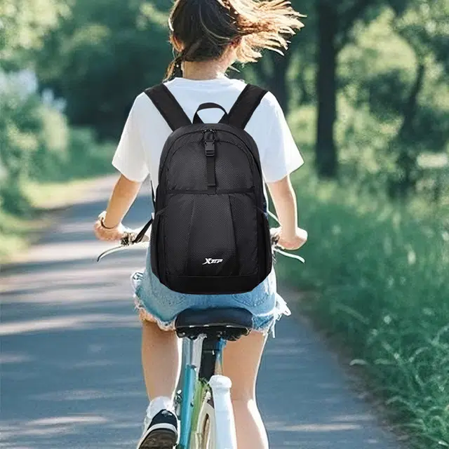 特步 超轻高颜值运动轻便通勤可折叠 涤纶（聚酯纤维） 双肩包 男女同款情侣款 黑色