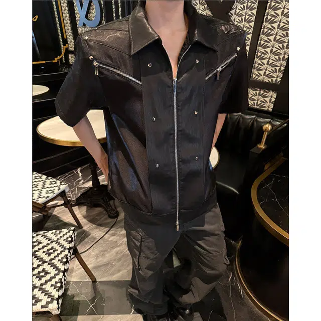 木林森 美式高街个性解构液体亮丝金属铆钉小众设计感潮流百搭拉链宽松垫肩翻领短袖衬衫 男女同款
