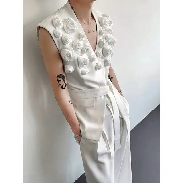 木林森 个性立体玫瑰小众设计宫廷宴会风无袖背心 男女同款