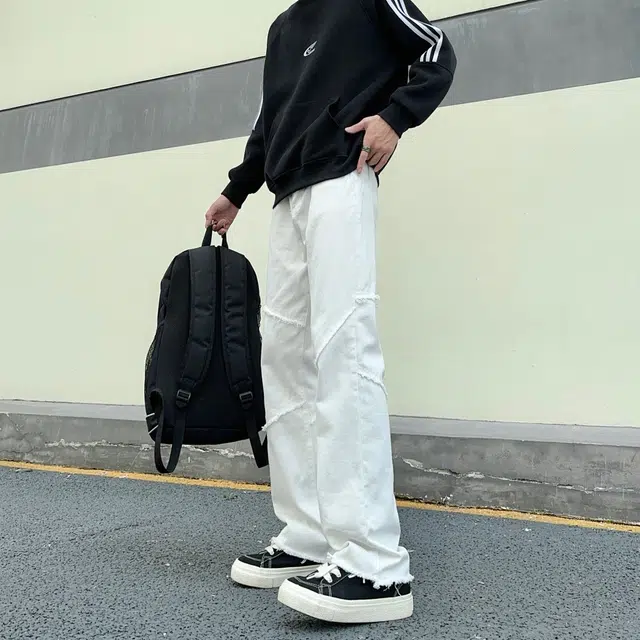 木林森 美式高街复古毛边设计显高显瘦潮流百搭宽松直筒牛仔裤 男女同款