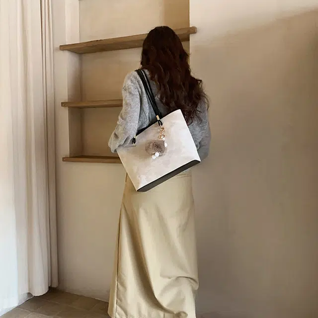 Jade en plus pu
