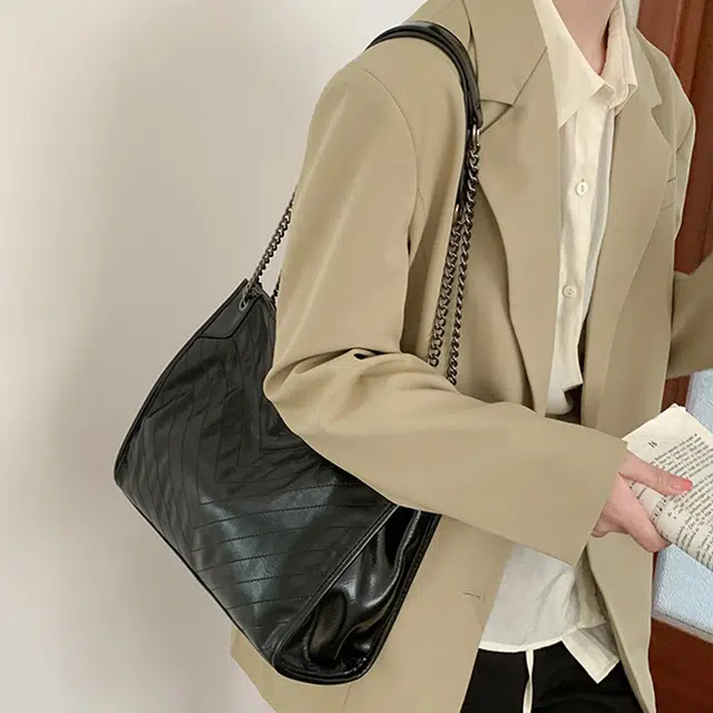 Jade en plus PU