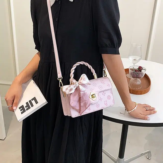 Jade en plus PU