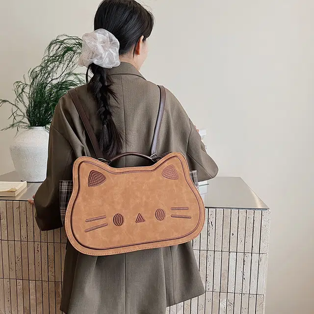 Jade en plus Kitty PU