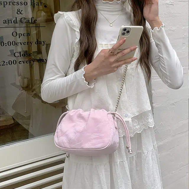 Jade en plus pu