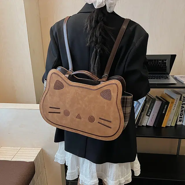 Jade en plus Kitty PU