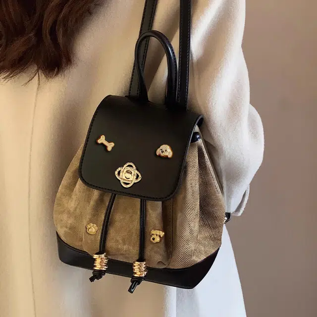 Jade en plus PU