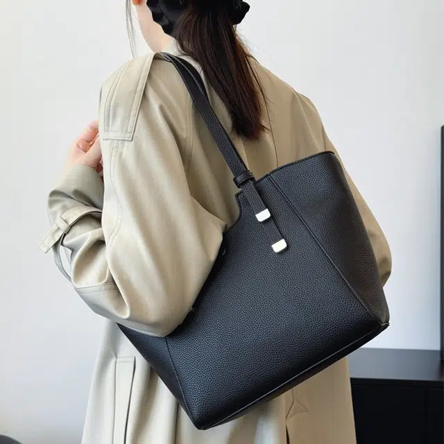 Jade en plus PU