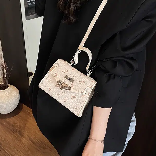 Jade en plus PU