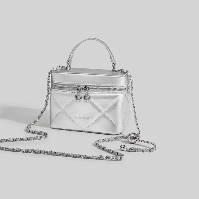 Jade en plus PU