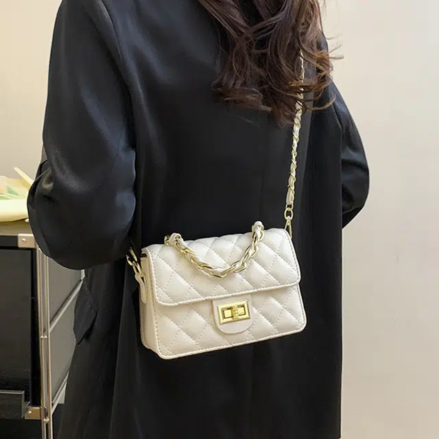 Jade en plus PU